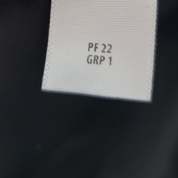 St. John Suede and Leather Paneled Trousers - Picture 7 of 13